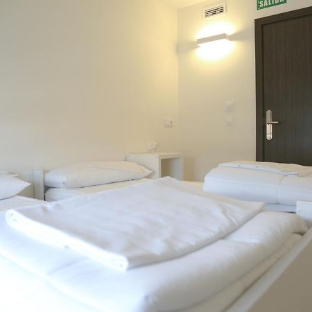 Aterpe Kanpezu Hostel Santa Cruz de Campezo Eksteriør billede